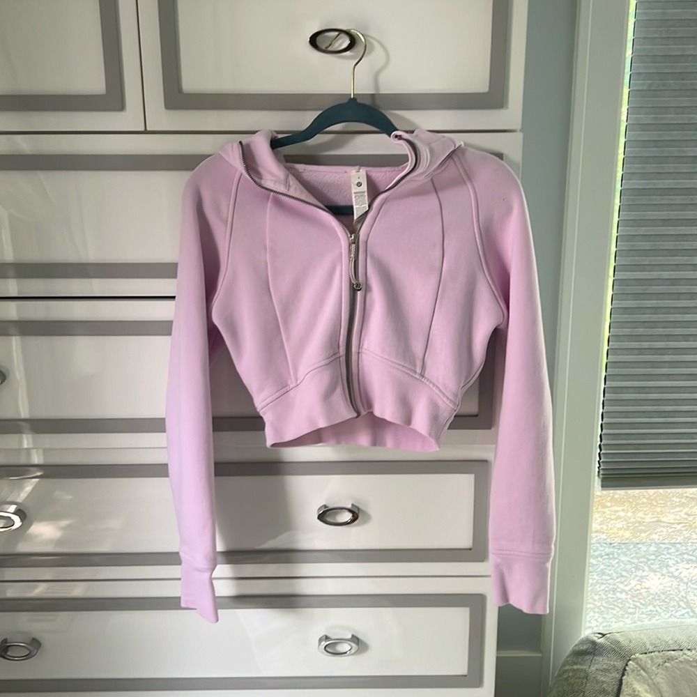 Lululemon cropped scuba jacket, meadowsweet pink, size 4, great condition
